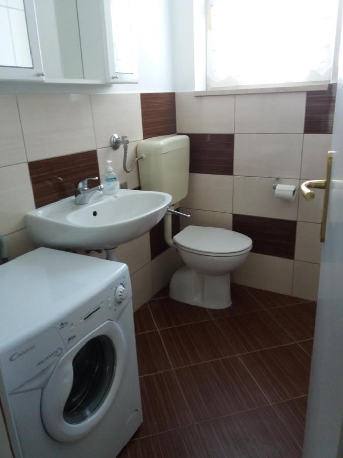 Apartmani Lana Brodarica  Bagian luar foto