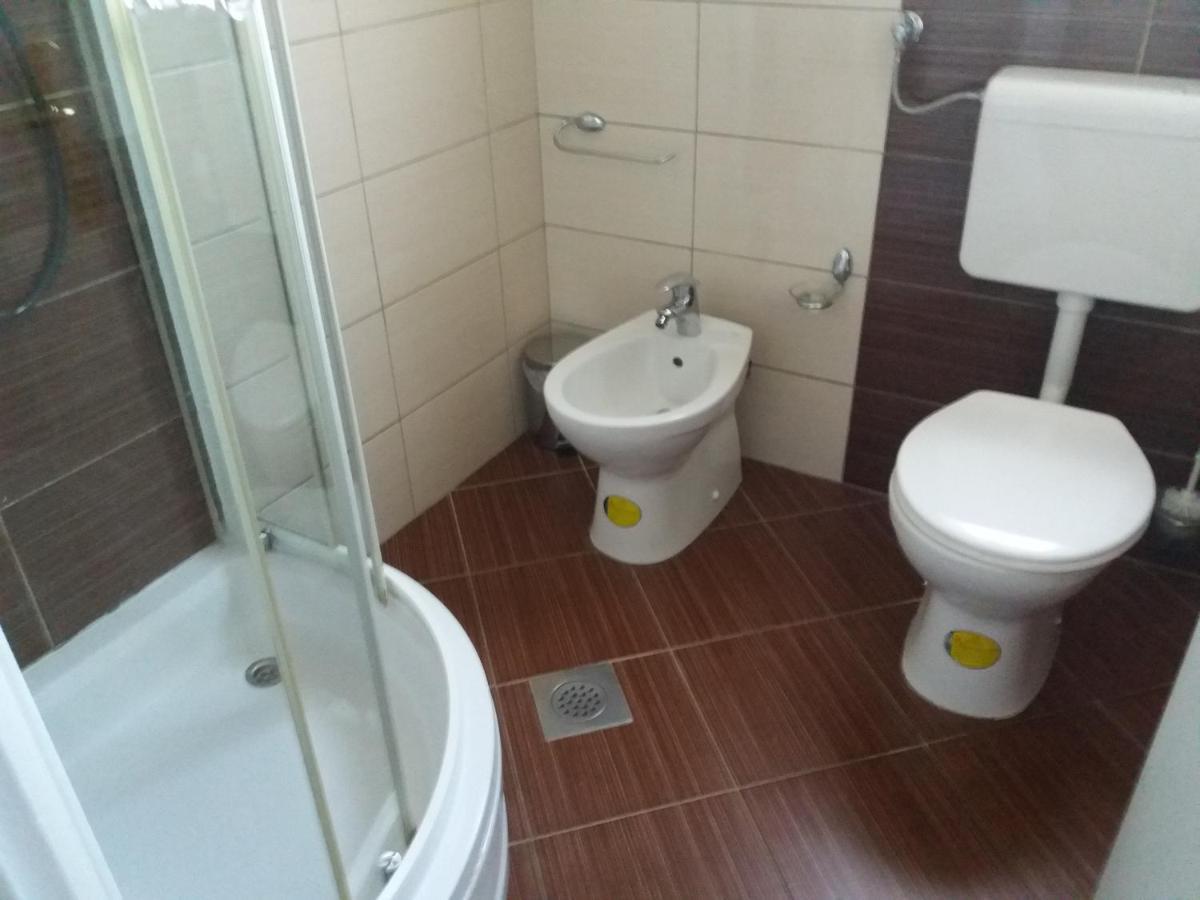 Apartmani Lana Brodarica  Bagian luar foto
