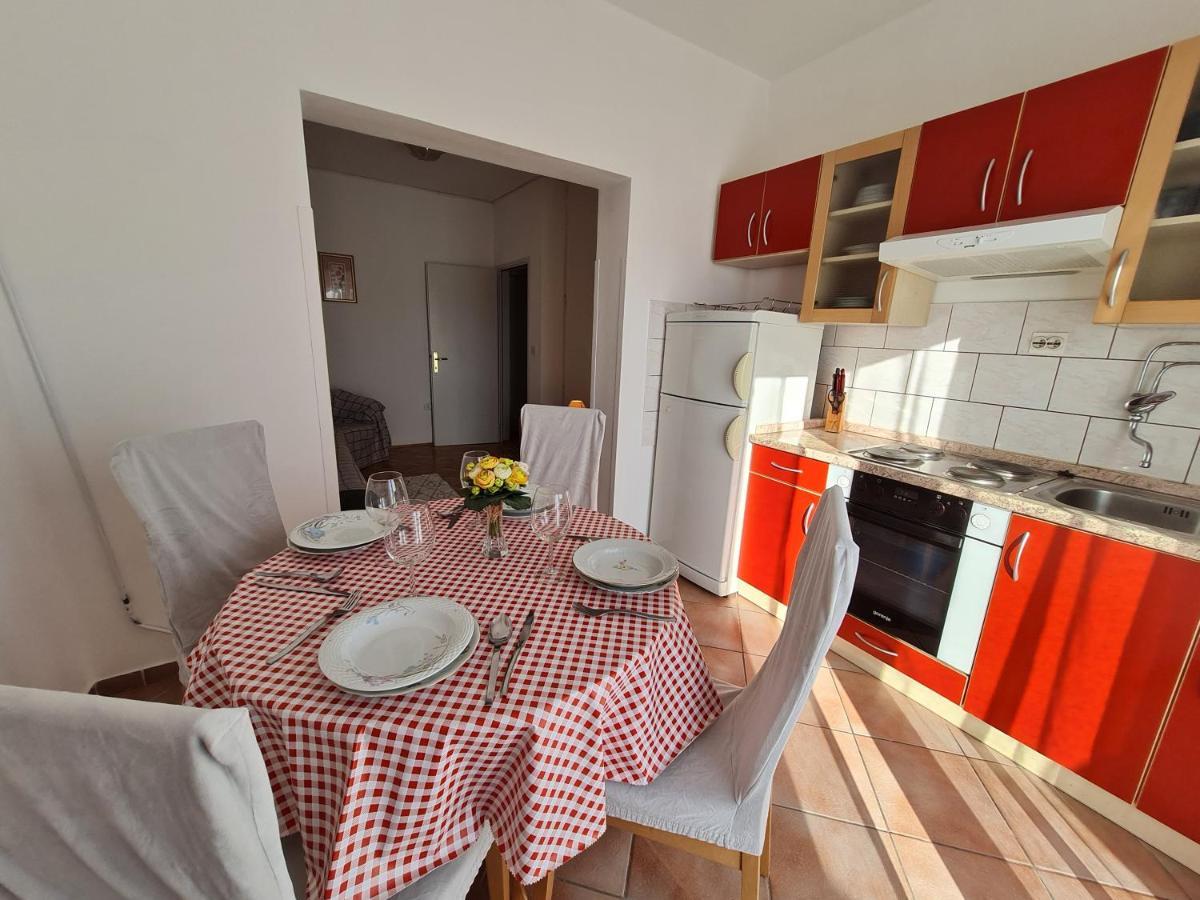 Apartmani Lana Brodarica  Bagian luar foto