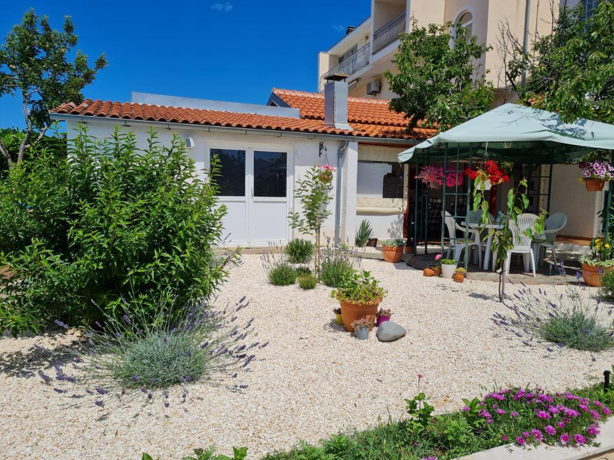 Apartmani Lana Brodarica  Bagian luar foto