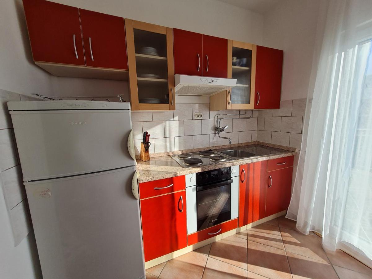 Apartmani Lana Brodarica  Bagian luar foto